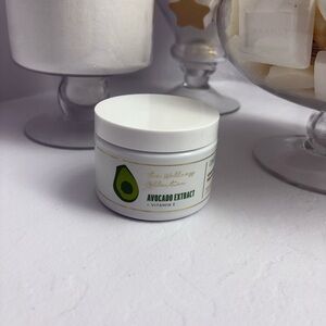 Bath and Body Works Avacado Body Butter NWT